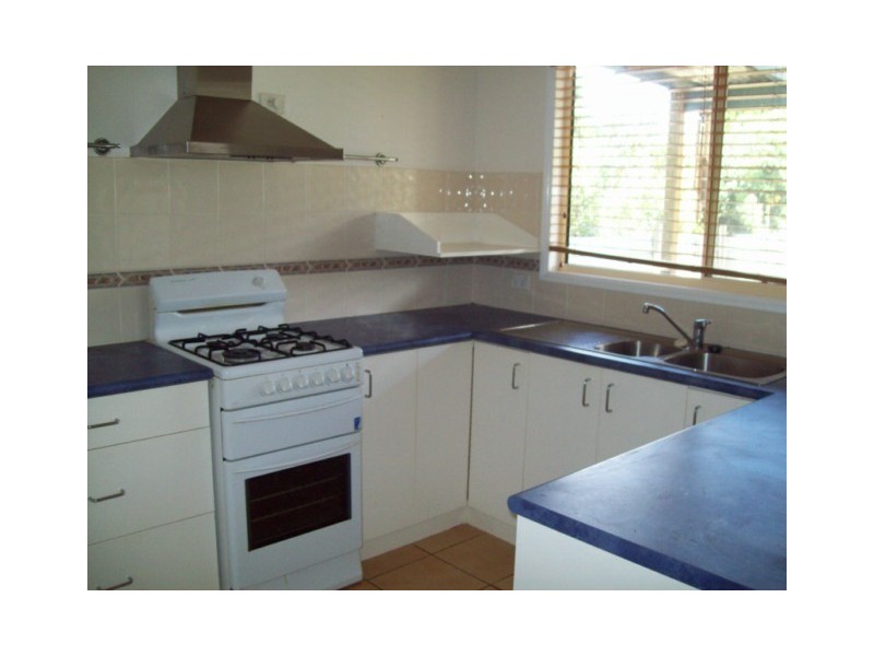 78 HASTINGS TCE, Macleay Island QLD 4184