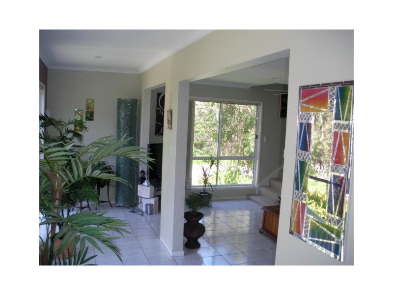 17 KOONWARRA PDE, Macleay Island QLD 4184