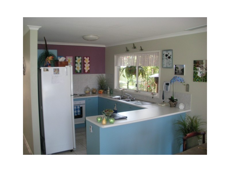 17 KOONWARRA PDE, Macleay Island QLD 4184
