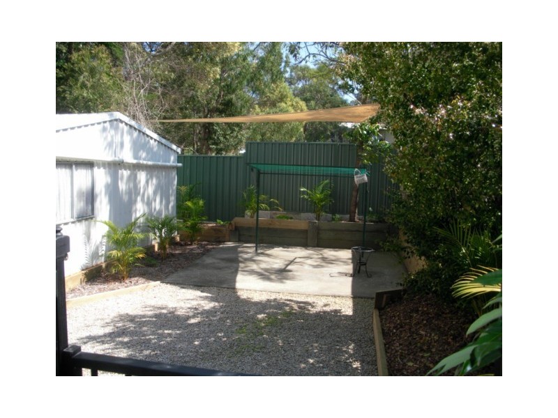 17 KOONWARRA PDE, Macleay Island QLD 4184