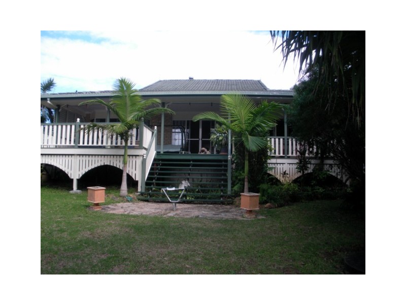70-74 FRANCIS RD, Macleay Island QLD 4184