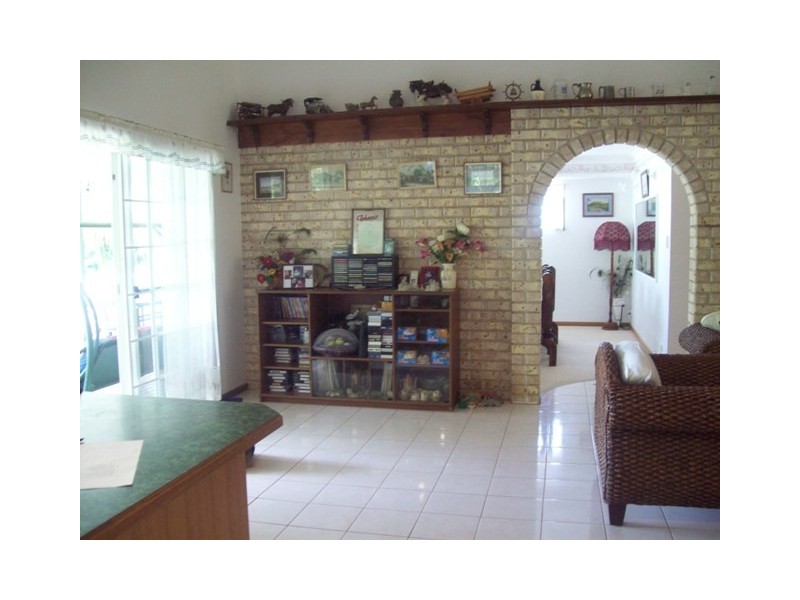 70-74 FRANCIS RD, Macleay Island QLD 4184