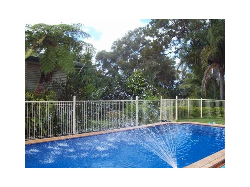 70-74 FRANCIS RD, Macleay Island QLD 4184