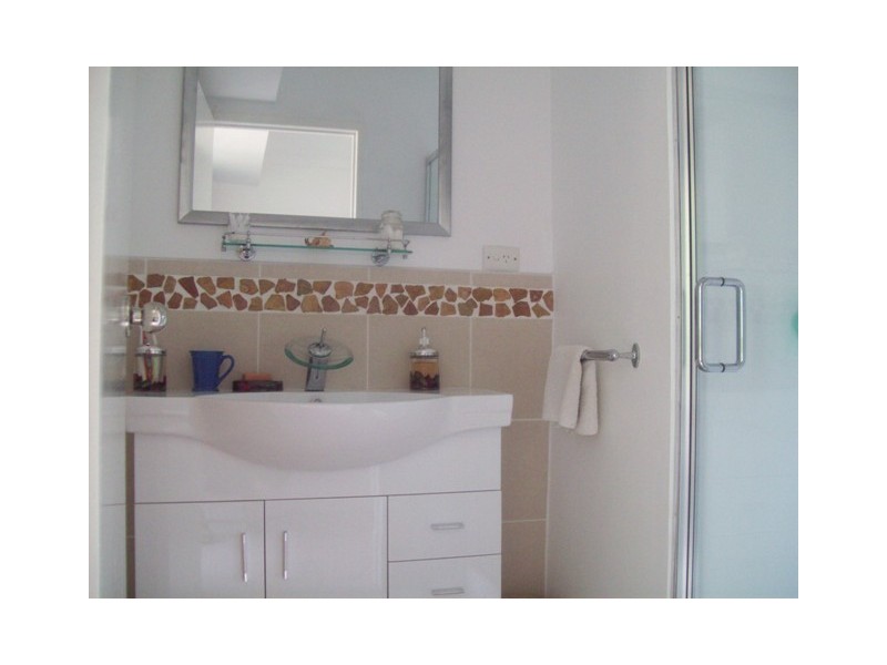 70-74 FRANCIS RD, Macleay Island QLD 4184