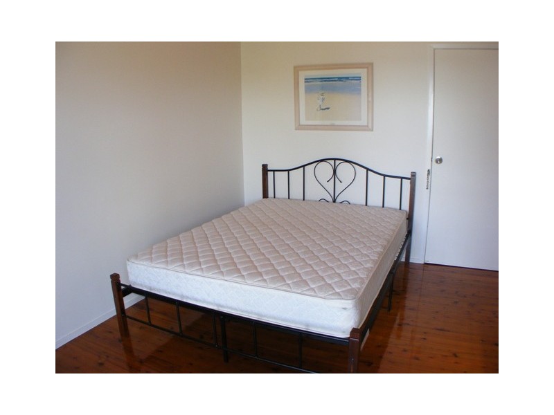 35 Jan St, Macleay Island QLD 4184