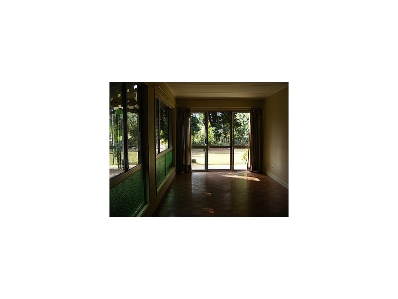 181 High Central Rd, Macleay Island QLD 4184