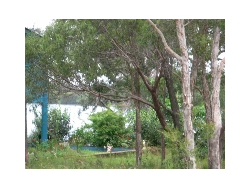 23 TIMOTHY ST, Macleay Island QLD 4184