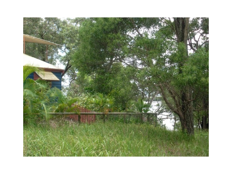 68 TIMOTHY ST, Macleay Island QLD 4184