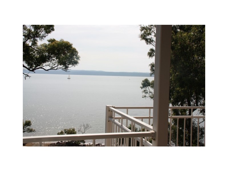 115 BEELONG ST, Macleay Island QLD 4184