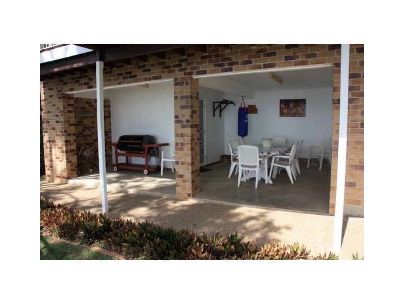 115 BEELONG ST, Macleay Island QLD 4184