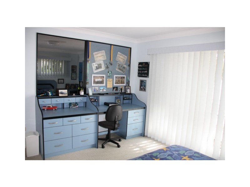 115 BEELONG ST, Macleay Island QLD 4184