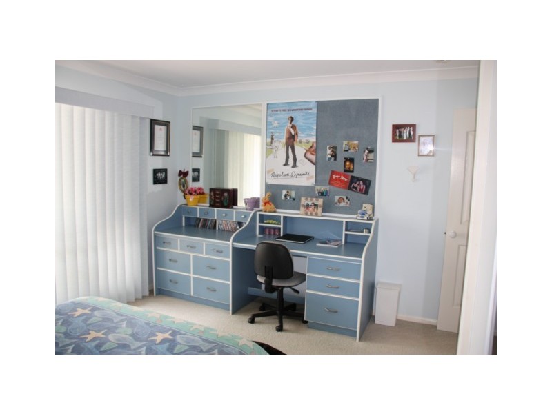 115 BEELONG ST, Macleay Island QLD 4184