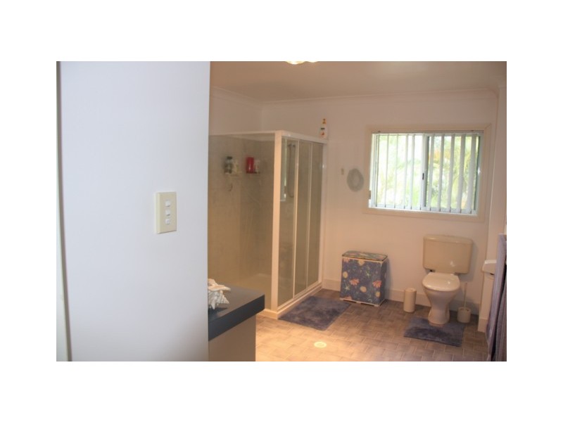 115 BEELONG ST, Macleay Island QLD 4184