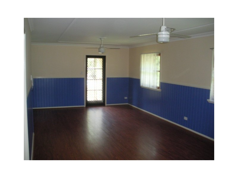 12 ATTUNGA ST, Macleay Island QLD 4184