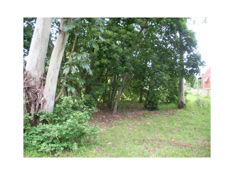 1 SCARBOROUGH TCE, Macleay Island QLD 4184