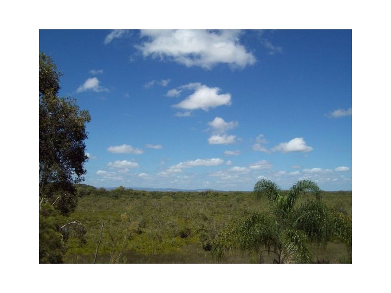 70 Treasure Island Avenue, Karragarra Island QLD 4184