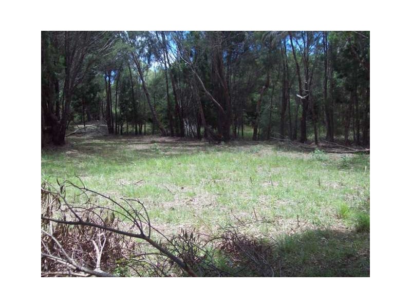 158 High Central Road, Macleay Island QLD 4184