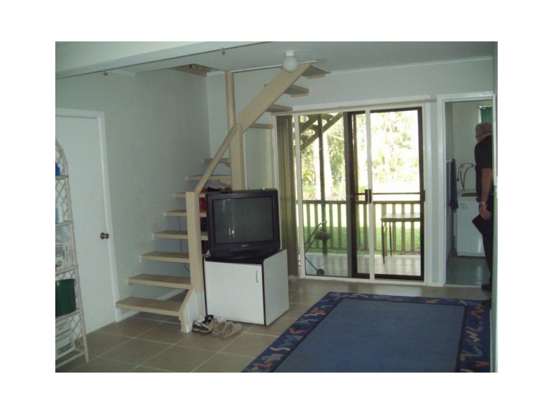 12 ILYA ST, Macleay Island QLD 4184