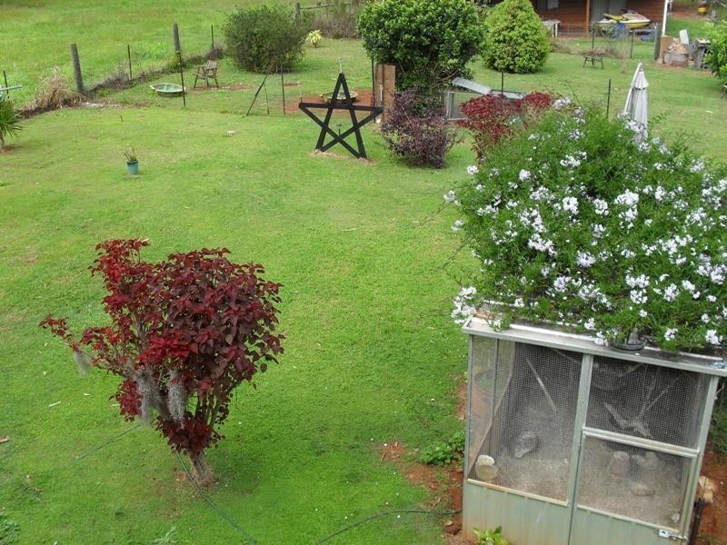 10 EASTBOURNE ST, Macleay Island QLD 4184