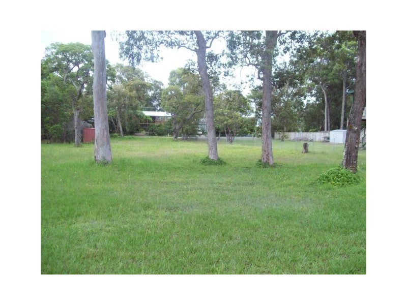 10 Coondooroopa Drive, Macleay Island QLD 4184