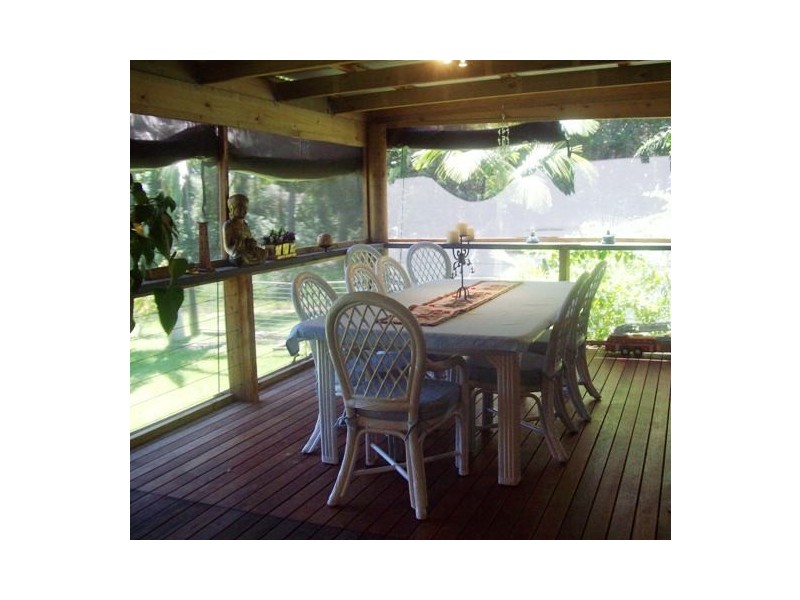 46 Western Road, Macleay Island QLD 4184