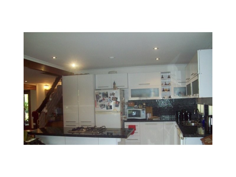 46 Western Road, Macleay Island QLD 4184
