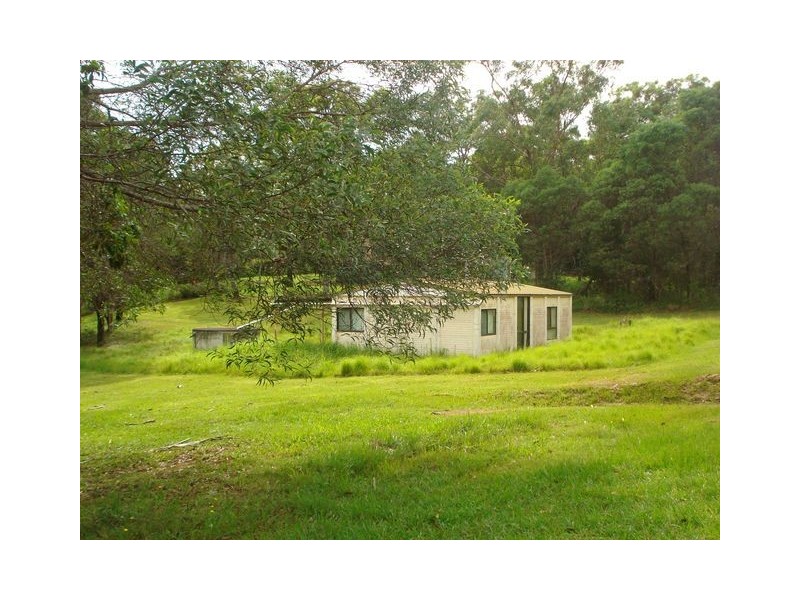 7 Bruce Street, Lamb Island QLD 4184