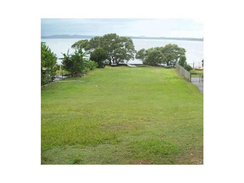 36 Coorong Street, Macleay Island QLD 4184