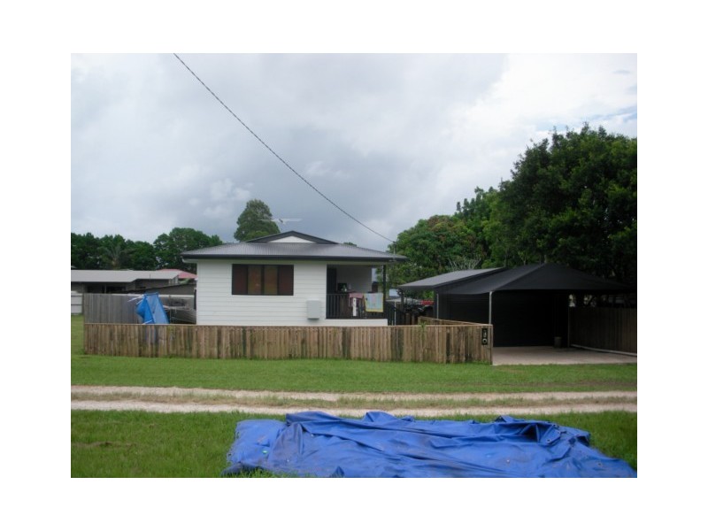5 COFFEA ST, Macleay Island QLD 4184