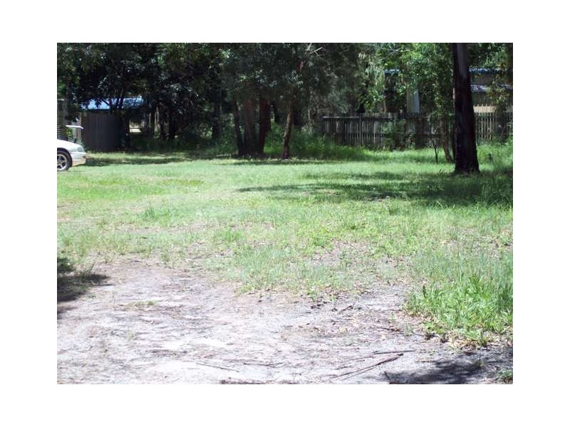 6 Wharf Street, Macleay Island QLD 4184