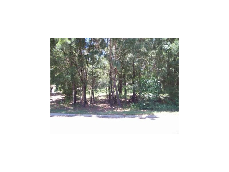 6 Wharf Street, Macleay Island QLD 4184
