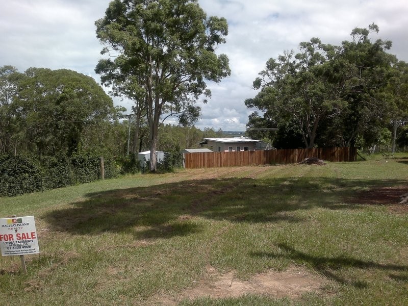 17 Alexander Street, Macleay Island QLD 4184