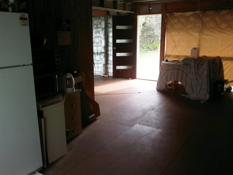 6 Camena Street, Macleay Island QLD 4184