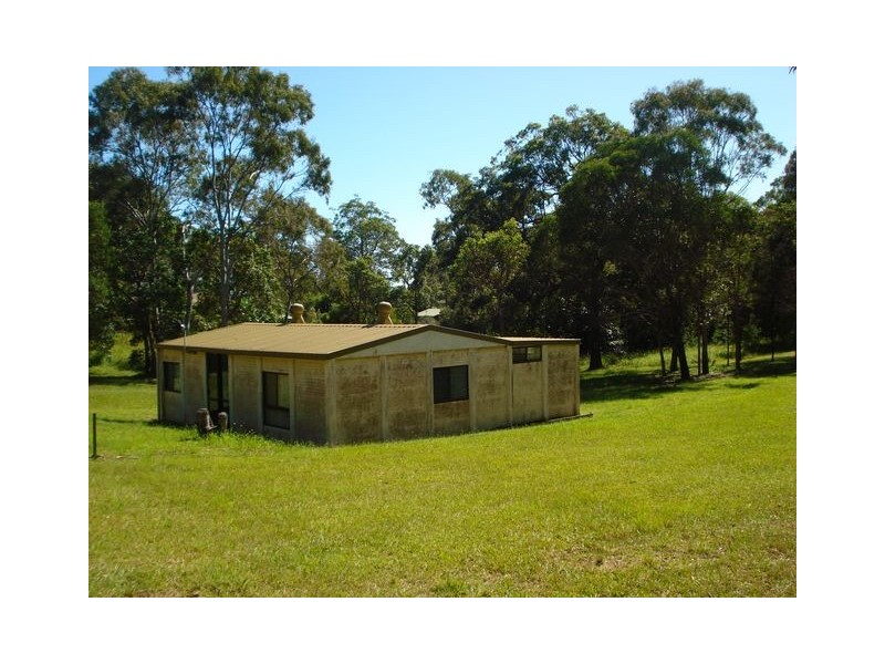 7 Bruce Street, Lamb Island QLD 4184