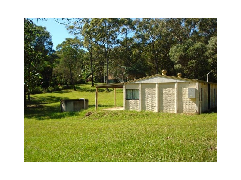 7 Bruce Street, Lamb Island QLD 4184