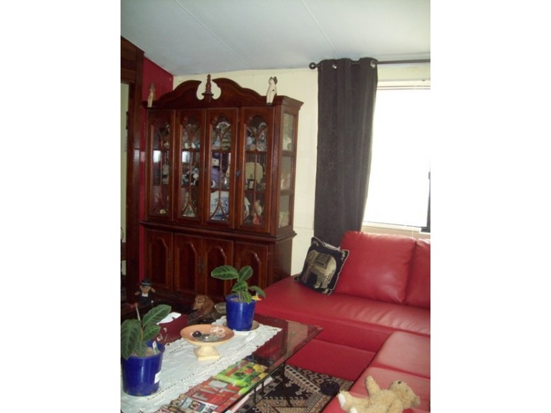 18 Panaroo Street, Macleay Island QLD 4184