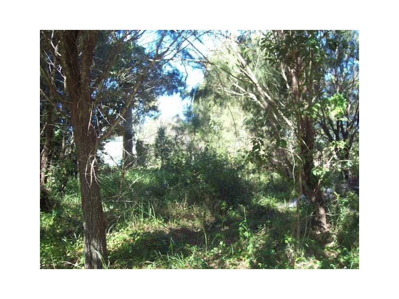 30 Camena Street, Macleay Island QLD 4184
