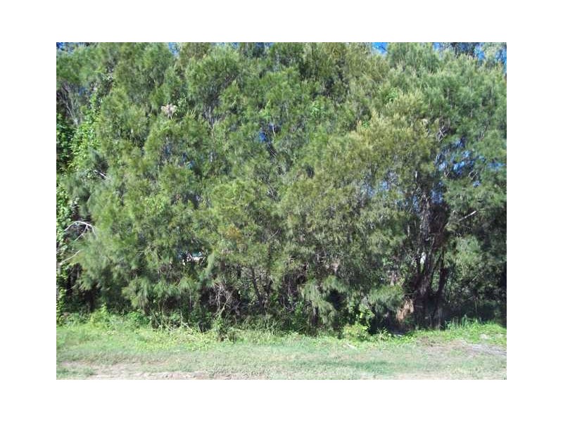 30 Camena Street, Macleay Island QLD 4184