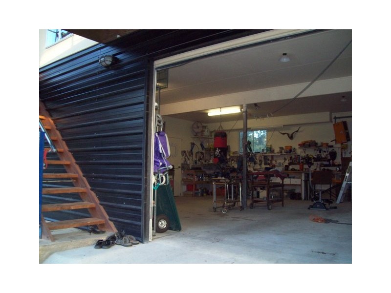 14 Whiting Street, Macleay Island QLD 4184
