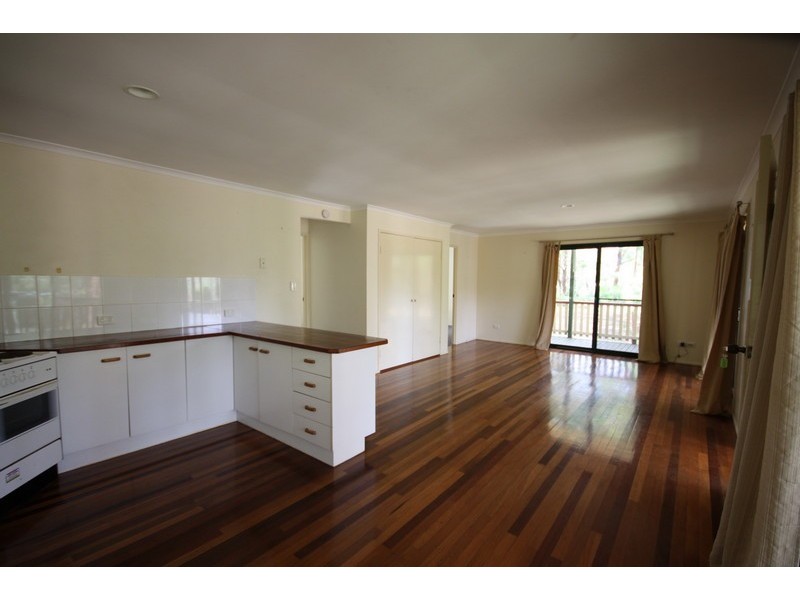 13 Derwent Street, Macleay Island QLD 4184