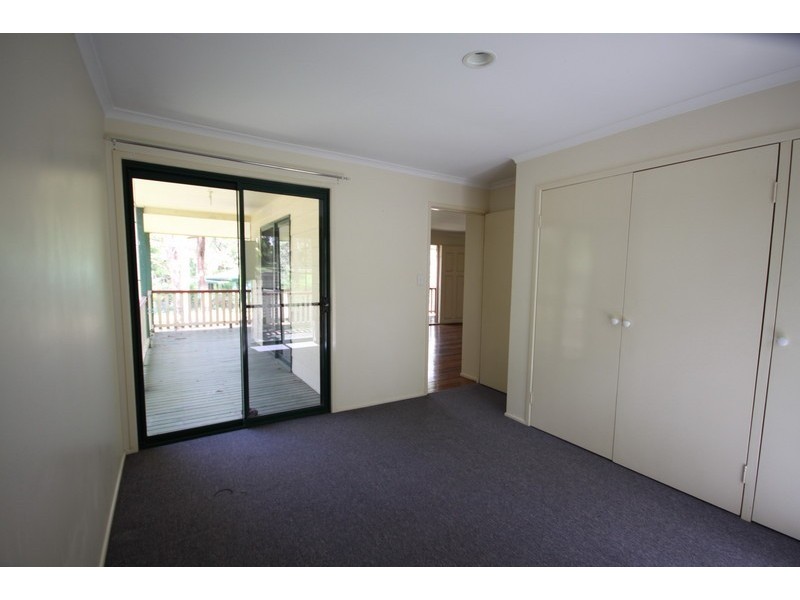 13 Derwent Street, Macleay Island QLD 4184