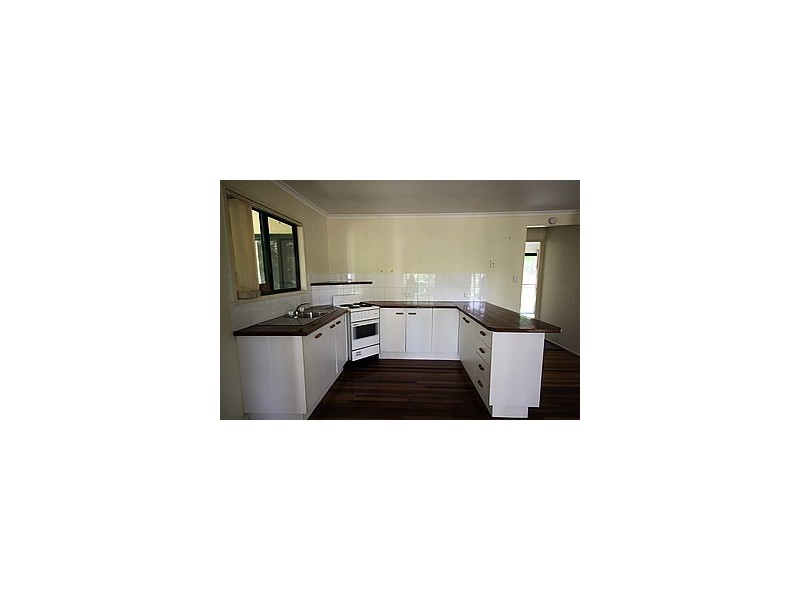 13 Derwent Street, Macleay Island QLD 4184