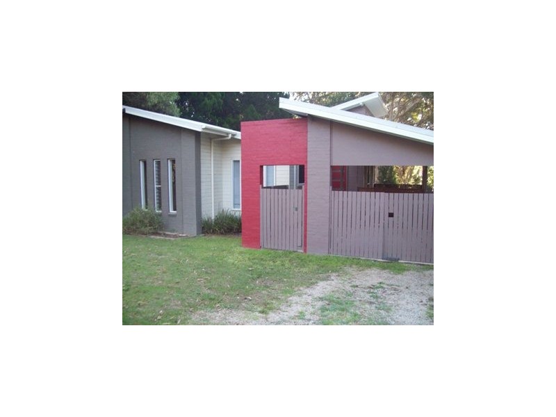 63  Kate Street, Macleay Island QLD 4184