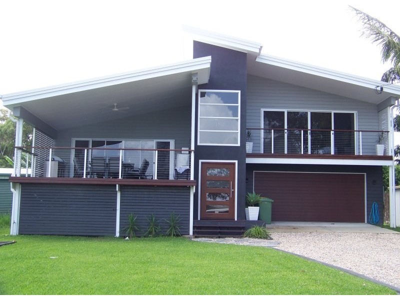 15 KIM CRESCENT, Macleay Island QLD 4184