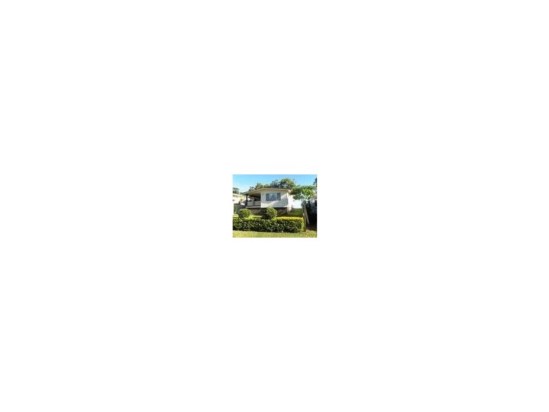 100 Western Road, Macleay Island QLD 4184