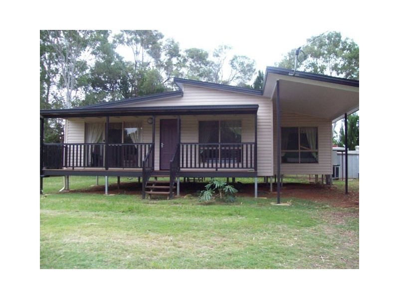 63 Francis Road, Macleay Island QLD 4184