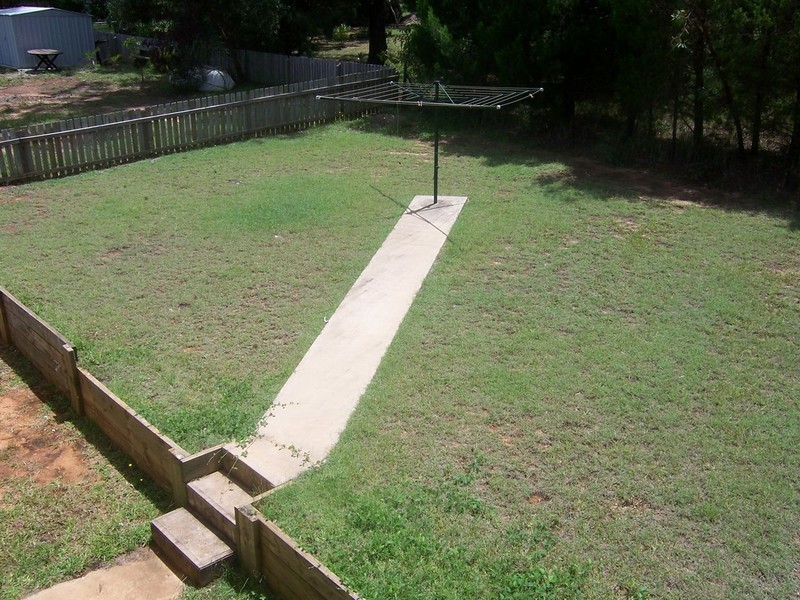 13 Benowa Street, Macleay Island QLD 4184