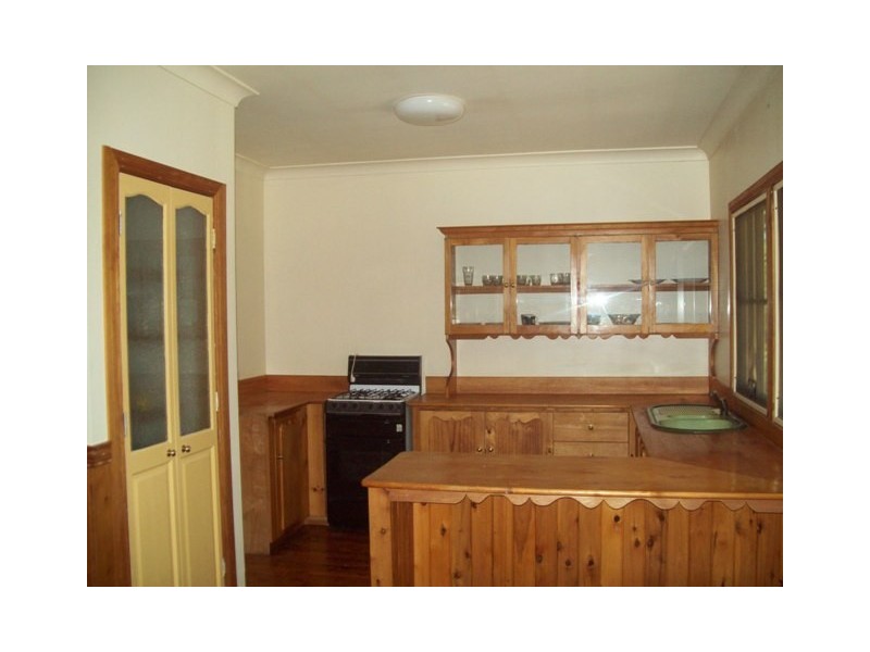 66 Charles Terrace, Macleay Island QLD 4184