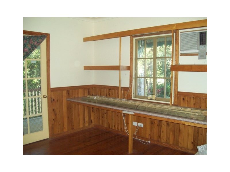 66 Charles Terrace, Macleay Island QLD 4184