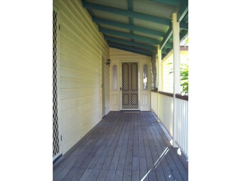 66 Charles Terrace, Macleay Island QLD 4184